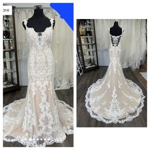 Maggie Sottero Wedding Gown